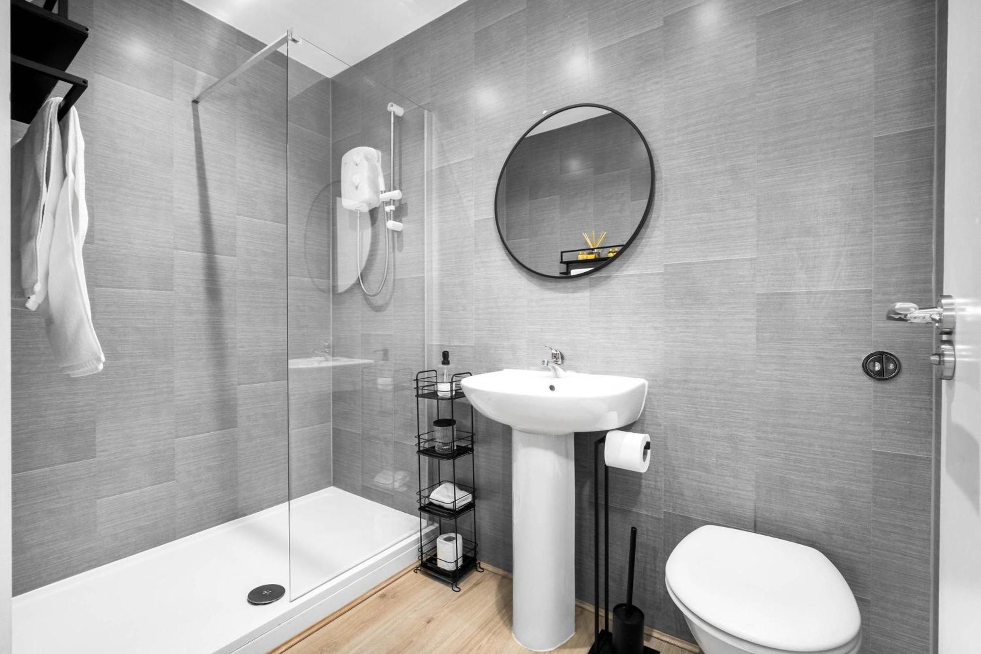 Luxe Apartment With Private Parking In Gated Complex - Close To Jq & City Centre - Top Rated - 7Sh Birmingham Kültér fotó